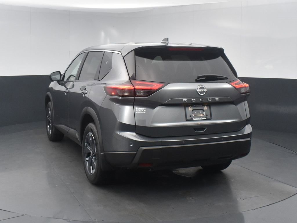 New 2026 Nissan Rogue SV image 2