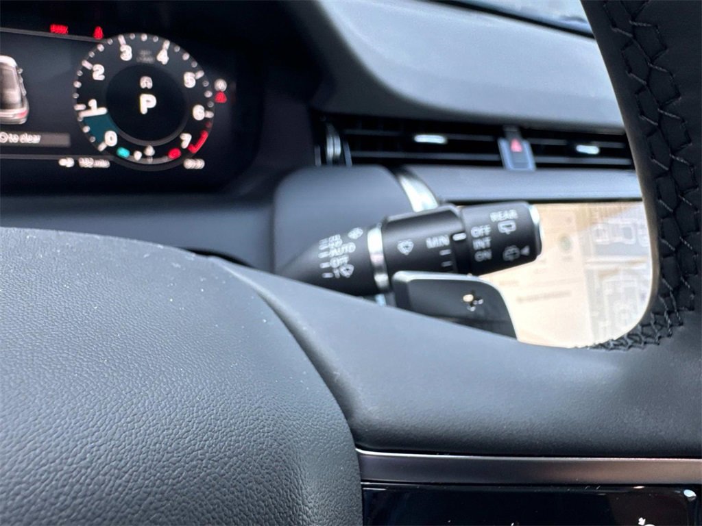 New 2025 Land Rover Discovery Sport S image 27