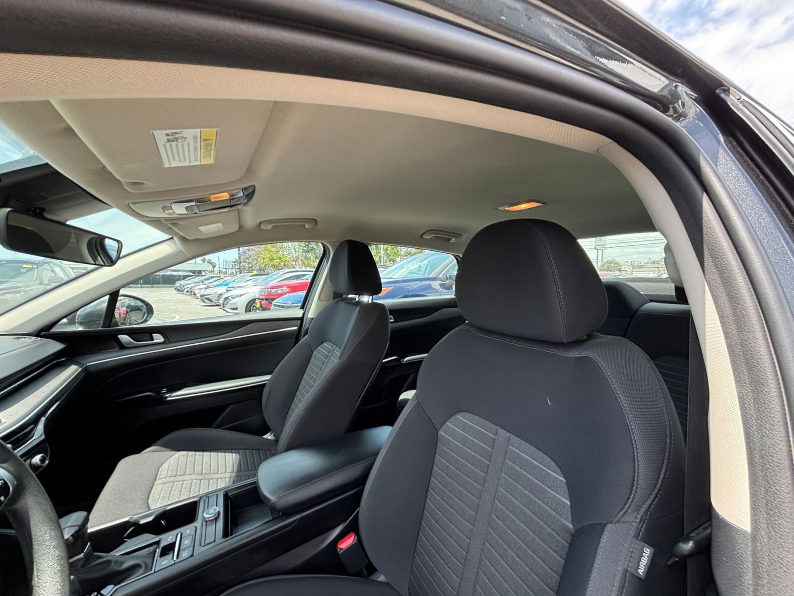Used 2025 Kia K5 LXS FWD image 32