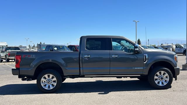 Certified 2018 Ford F250 Platinum w/ Platinum Ultimate Package AWD/4WD image 2
