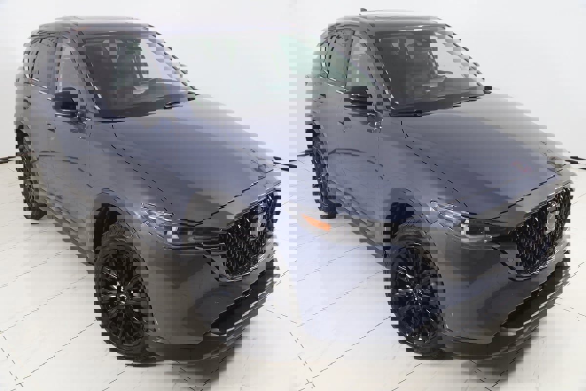 Used 2025 MAZDA CX-5 Carbon Edition image 19