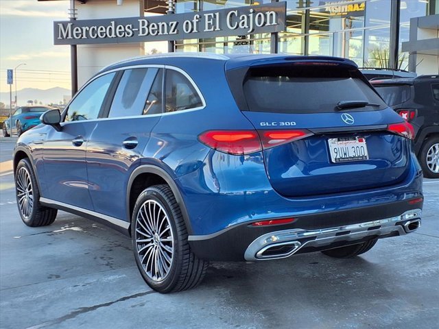 Used 2025 Mercedes-Benz GLC 300 image 21