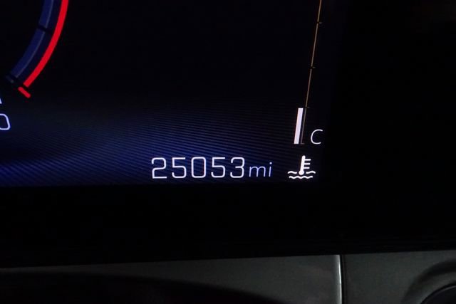 Used 2025 Chevrolet Trax LT image 17