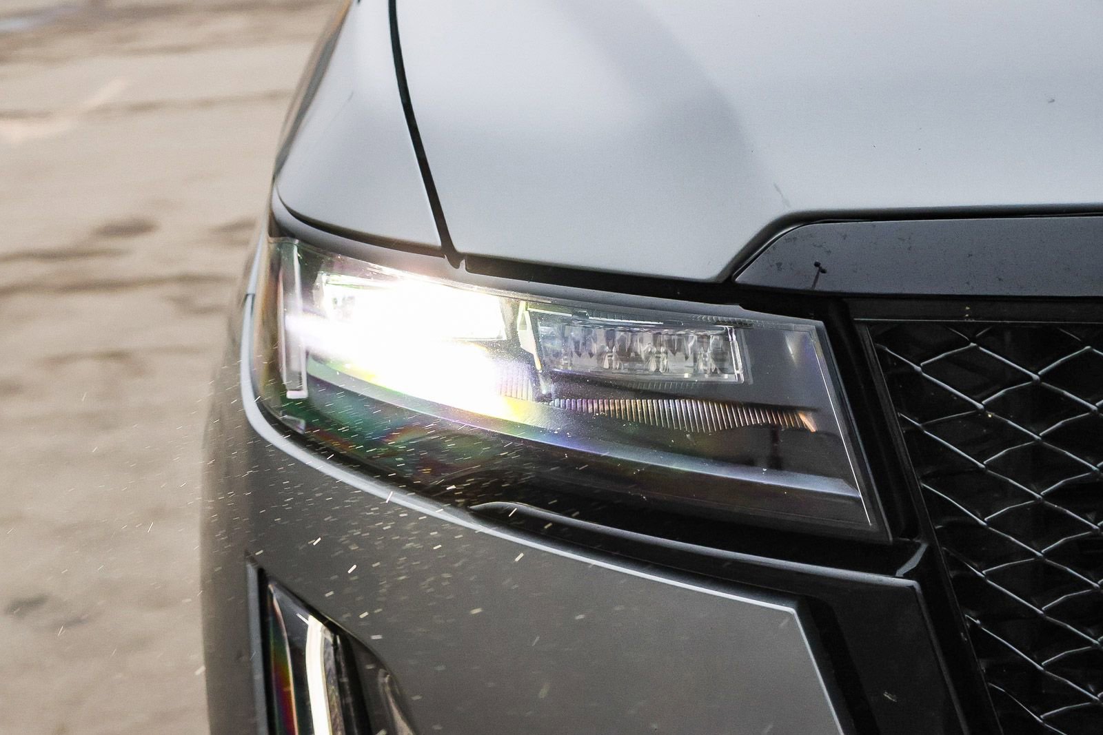 Used 2023 Cadillac Escalade Sport Platinum w/ LPO, ONYX Package image 15