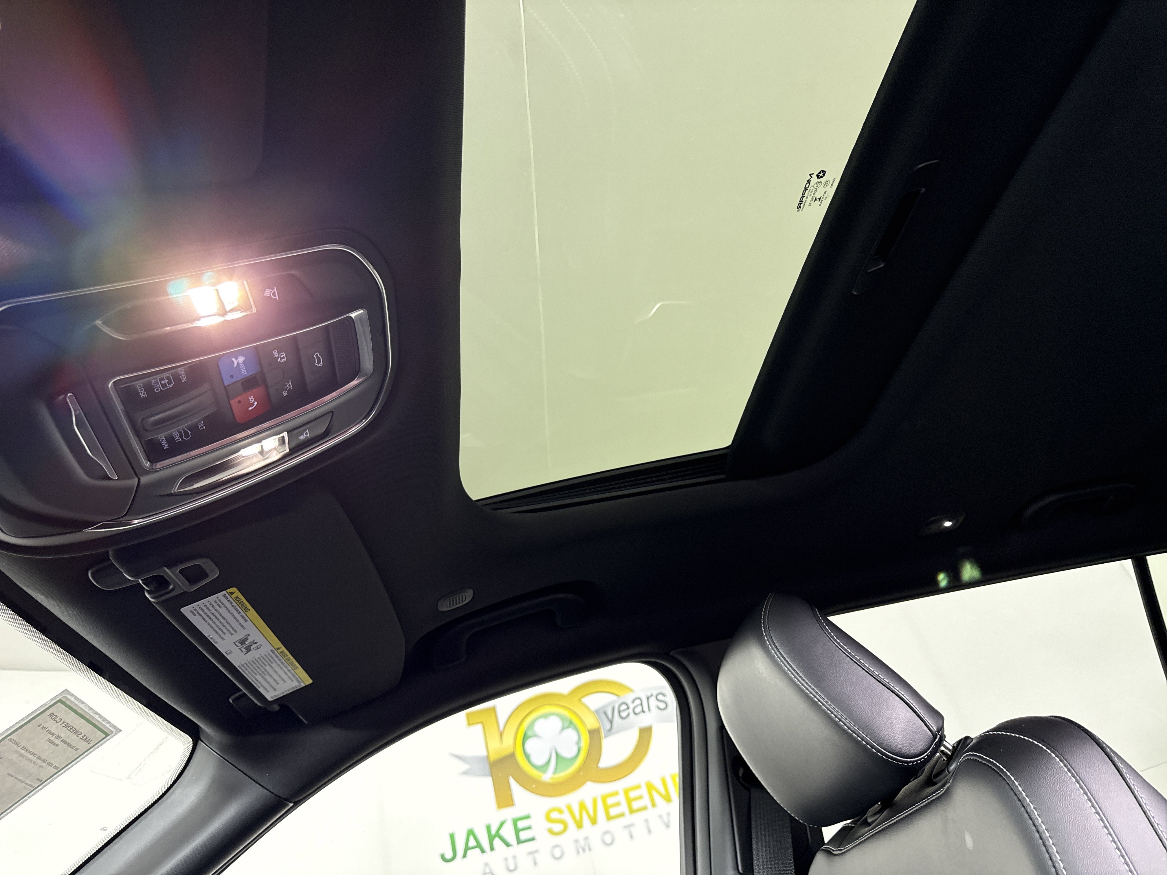 New 2025 Jeep Grand Cherokee L Altitude image 24