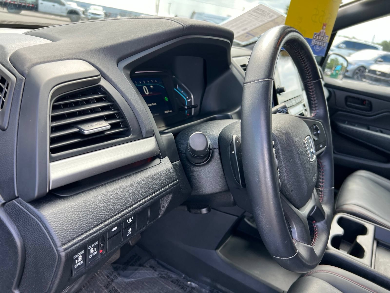 Used 2024 Honda Odyssey Sport image 30