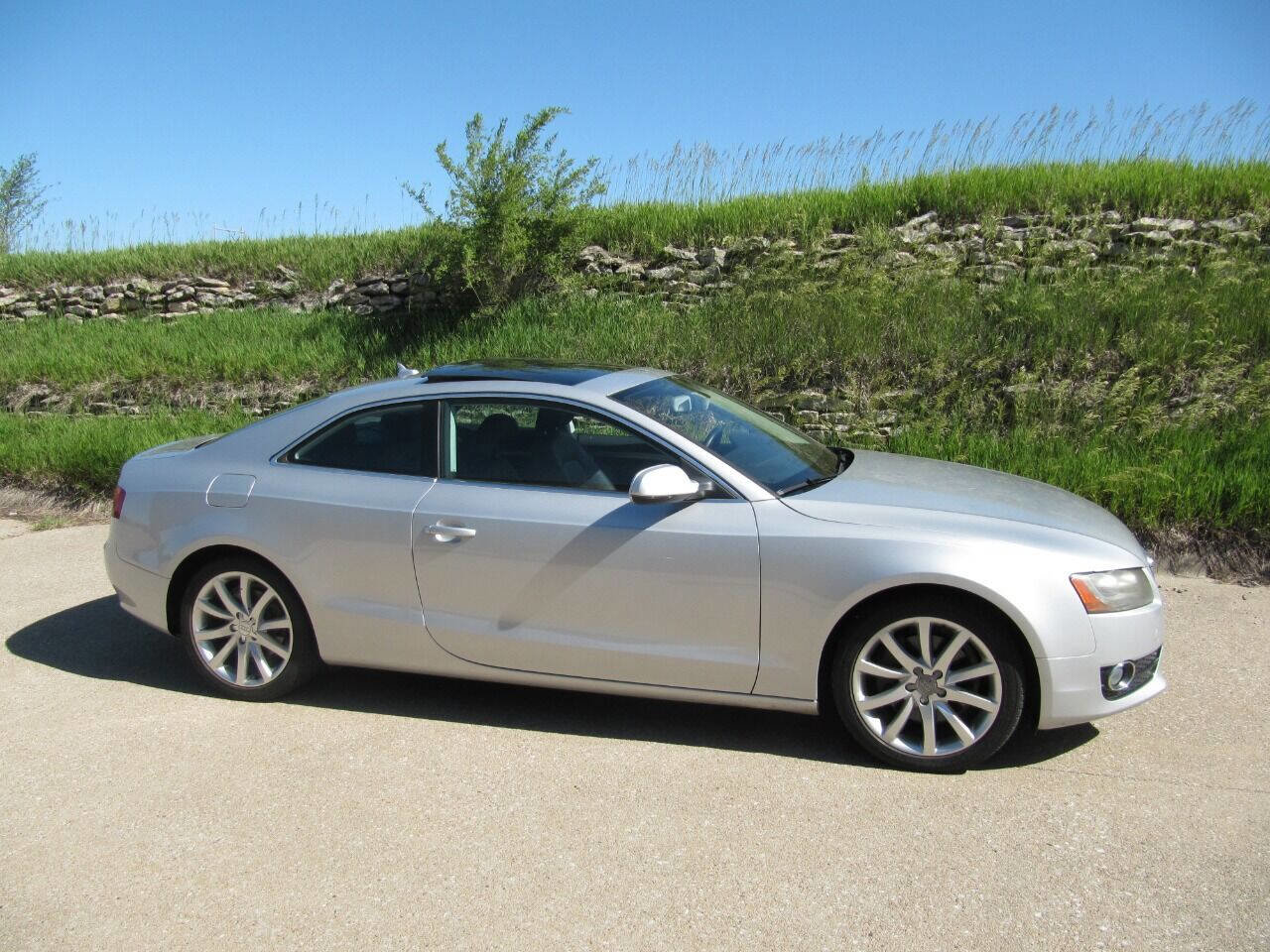 Used 2012 Audi A5 2.0T Premium Plus image 3