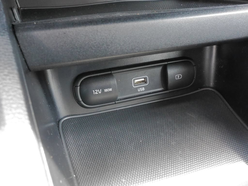 Used 2024 Kia Forte LXS FWD image 26