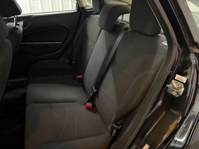 Used 2015 Ford Fiesta SE w/ Comfort Package FWD image 18