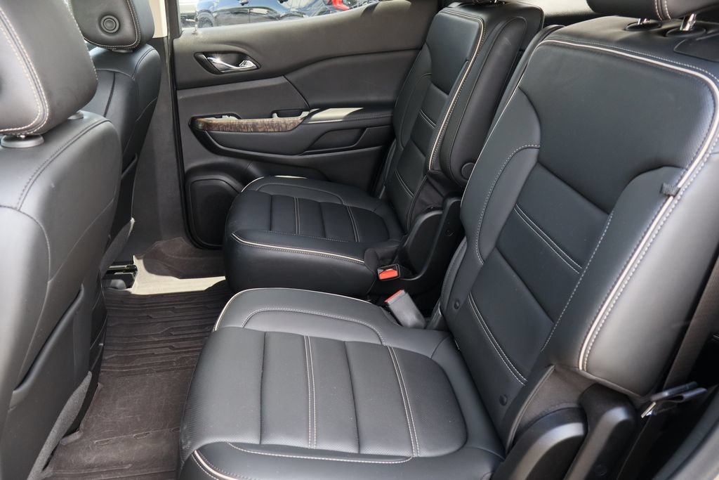Certified 2022 GMC Acadia Denali w/ Denali Ultimate Package FWD image 26