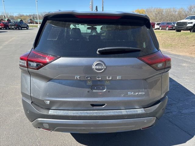 Used 2023 Nissan Rogue SL AWD/4WD image 8