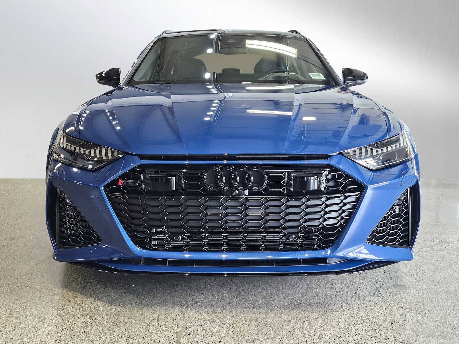 Used 2025 Audi RS 6 performance AWD/4WD image 8