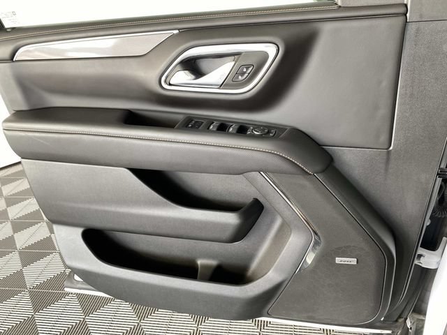 Used 2023 GMC Yukon XL AT4 w/ AT4 Premium Package AWD/4WD image 23