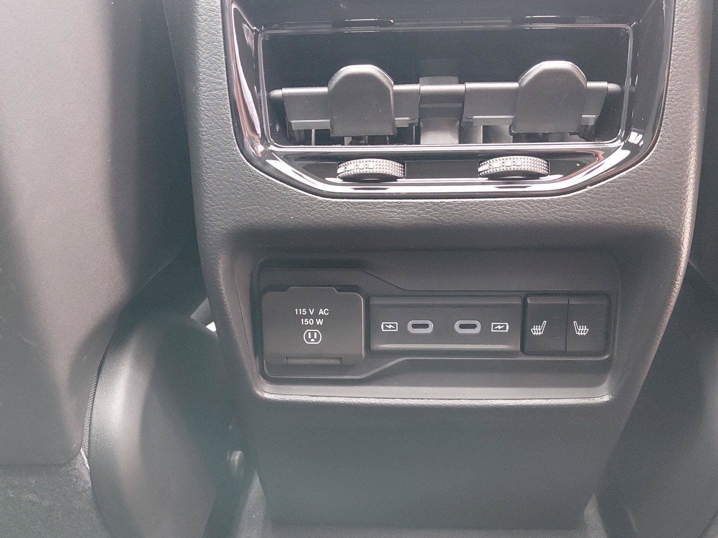 New 2026 Jeep Grand Cherokee Limited AWD/4WD image 16