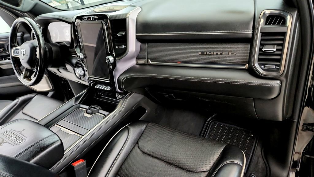 Used 2019 RAM 1500 Limited AWD/4WD image 14