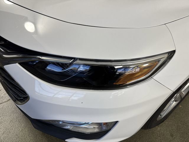 Used 2023 Chevrolet Malibu LS FWD image 28