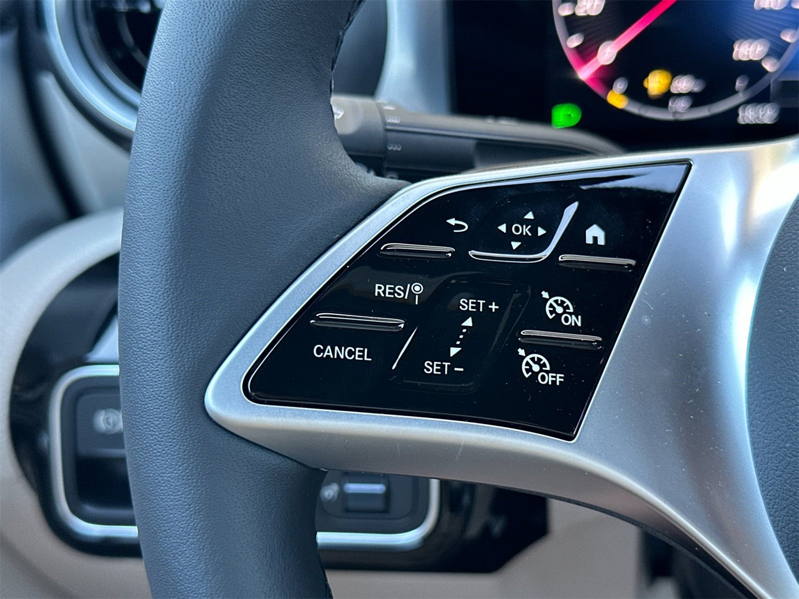 New 2025 Mercedes-Benz CLA 250 image 25