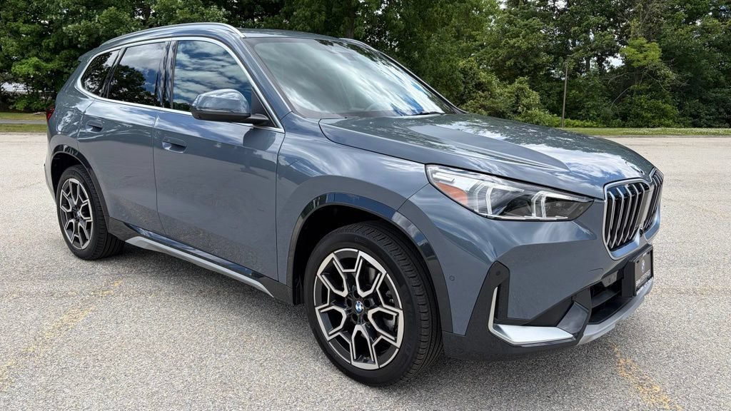 Certified 2025 BMW X1 xDrive28i w/ Technology Package AWD/4WD image 7