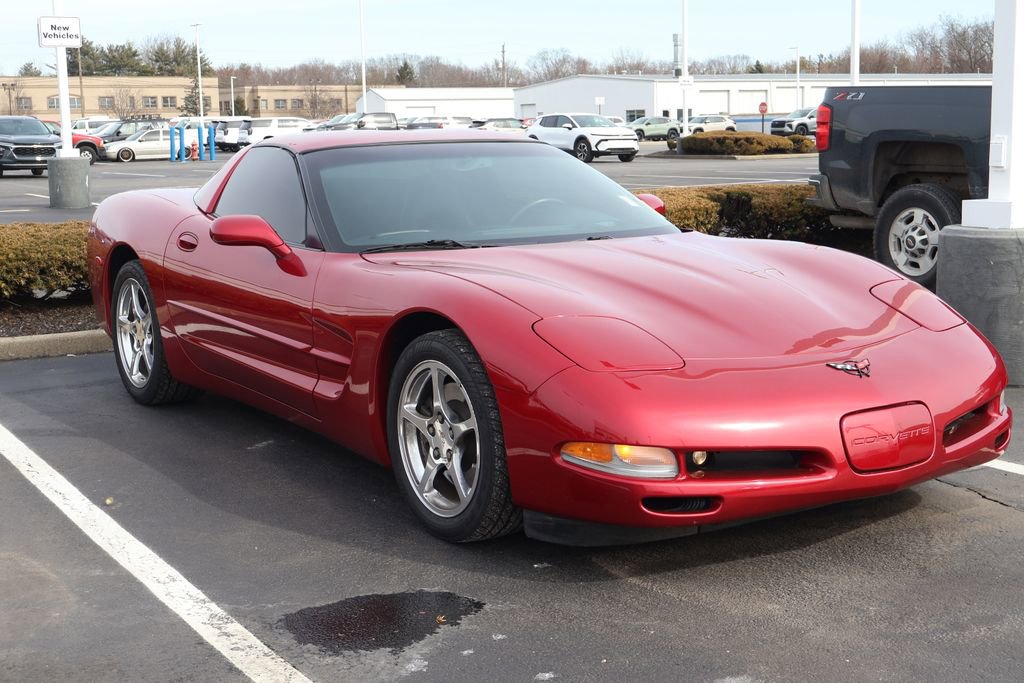 Used 2002 Chevrolet Corvette Coupe w/ Preferred Equipment Group2 image 3