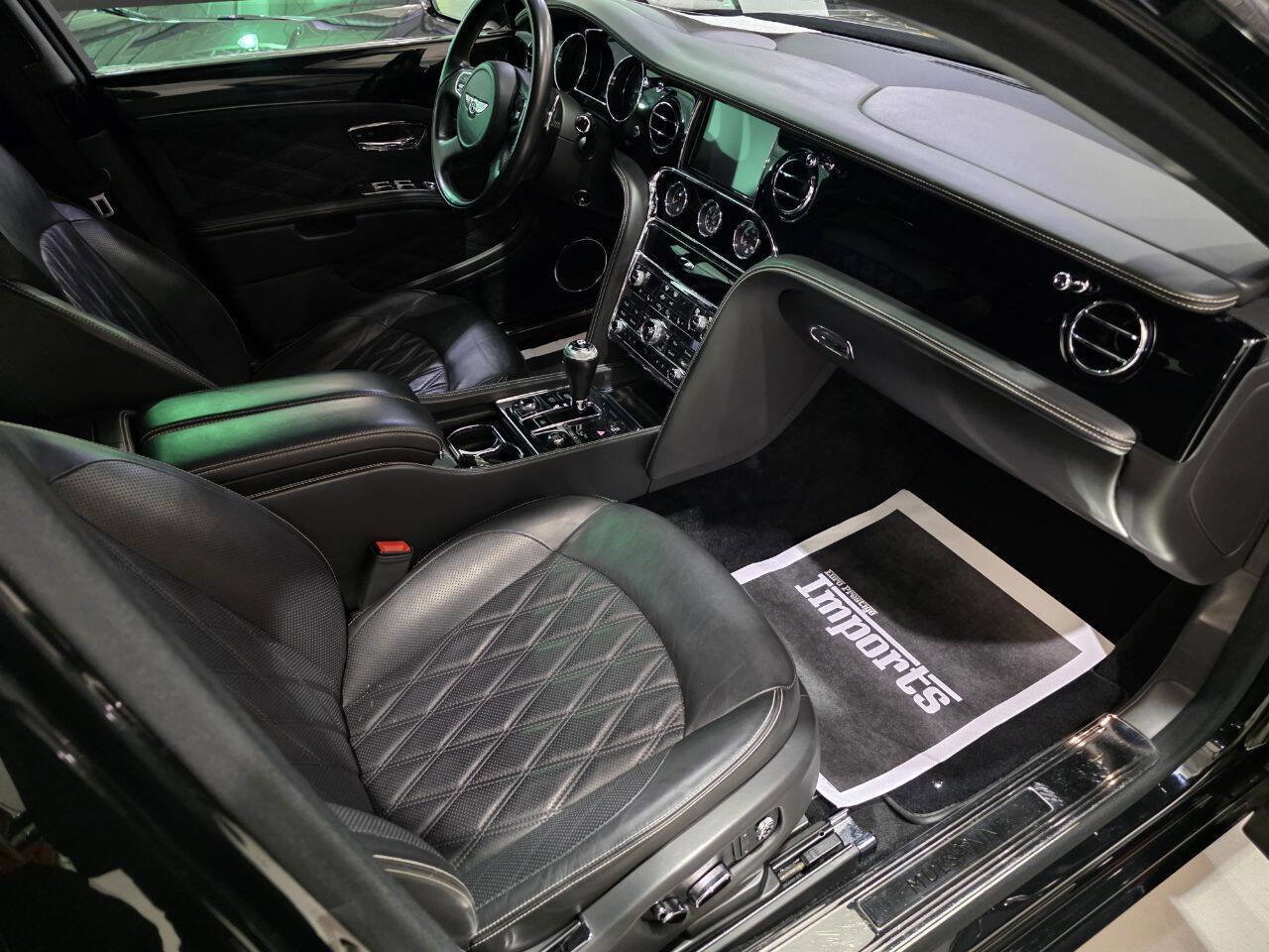 Used 2017 Bentley Mulsanne RWD image 29