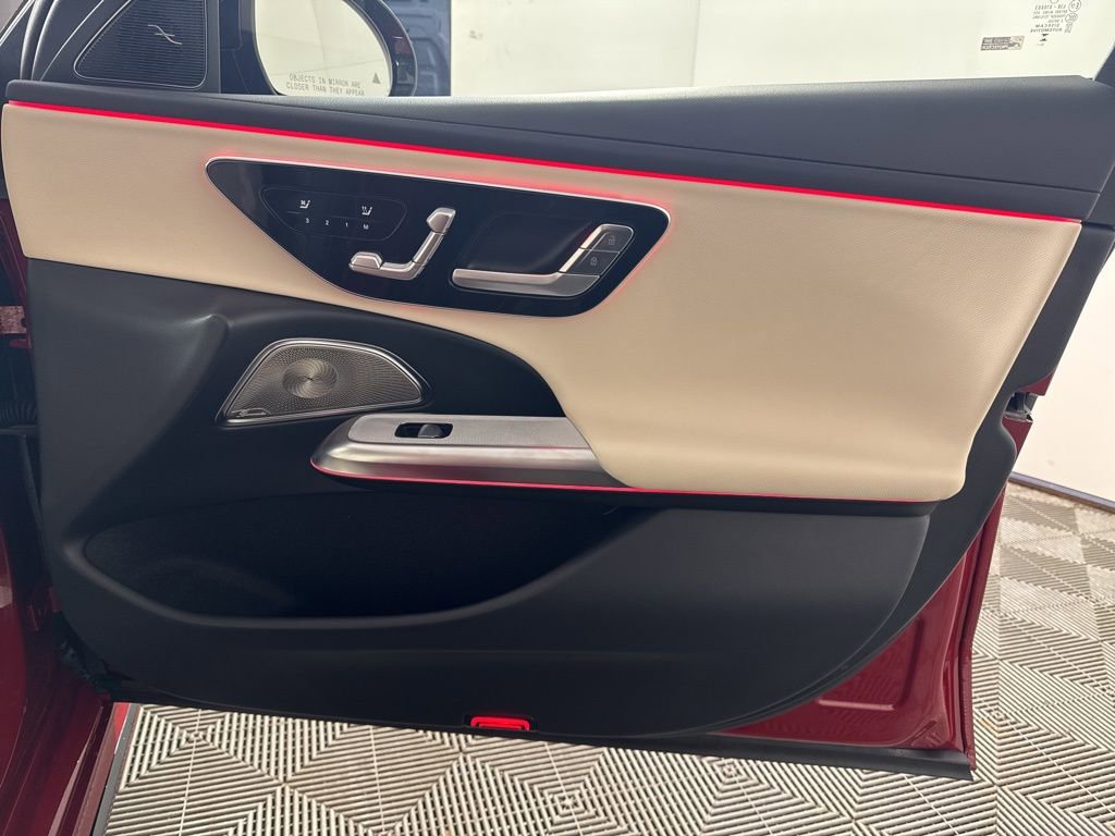 Certified 2025 Mercedes-Benz E 350 4MATIC Sedan image 22