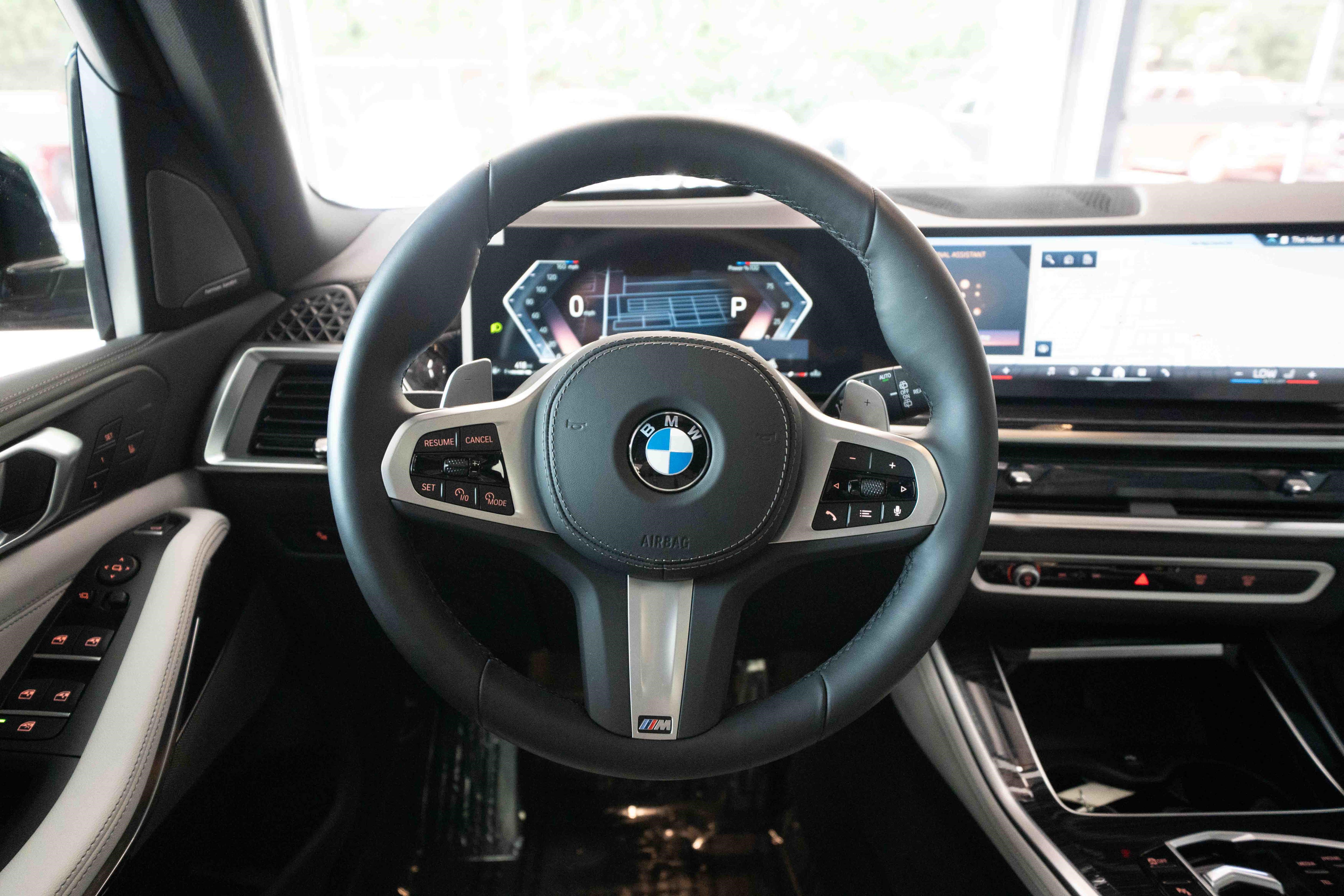 Used 2026 BMW X5 xDrive40i w/ M Sport Package AWD/4WD image 21
