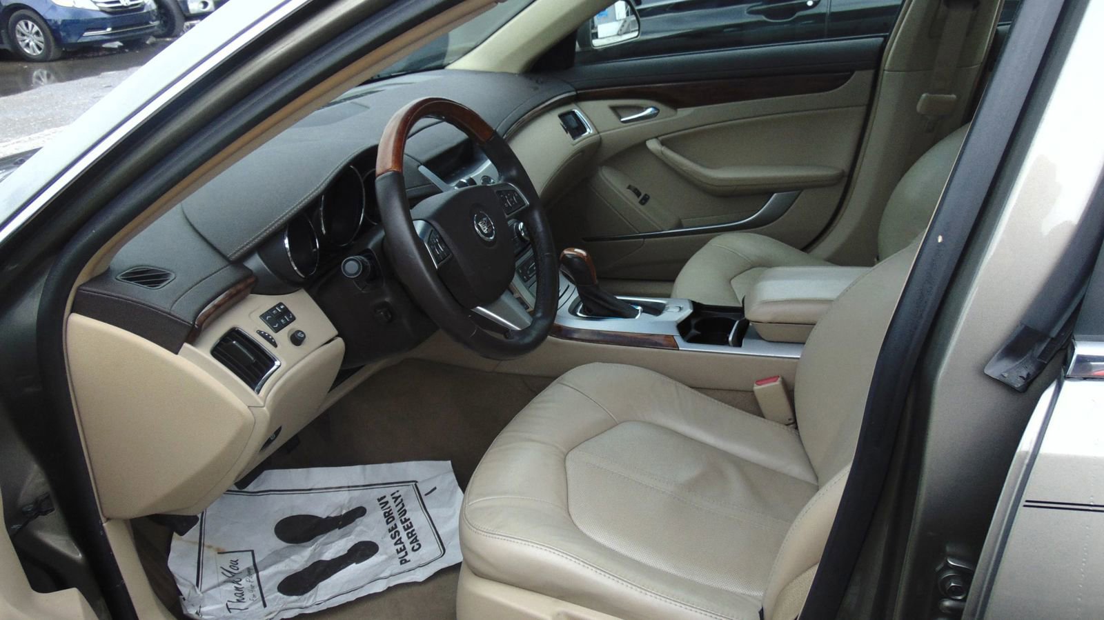 Used 2011 Cadillac CTS Premium image 6