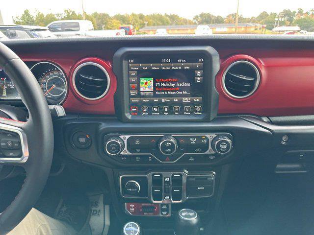 Certified 2023 Jeep Wrangler Unlimited Rubicon w/ Xtreme 35 Tire Package image 13