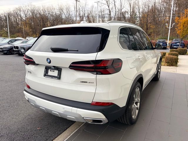 Used 2024 BMW X5 xDrive40i w/ Premium Package image 7