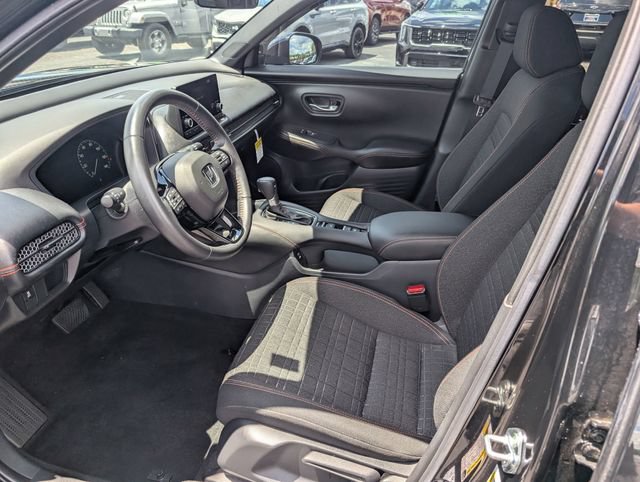 Used 2025 Honda HR-V Sport image 13