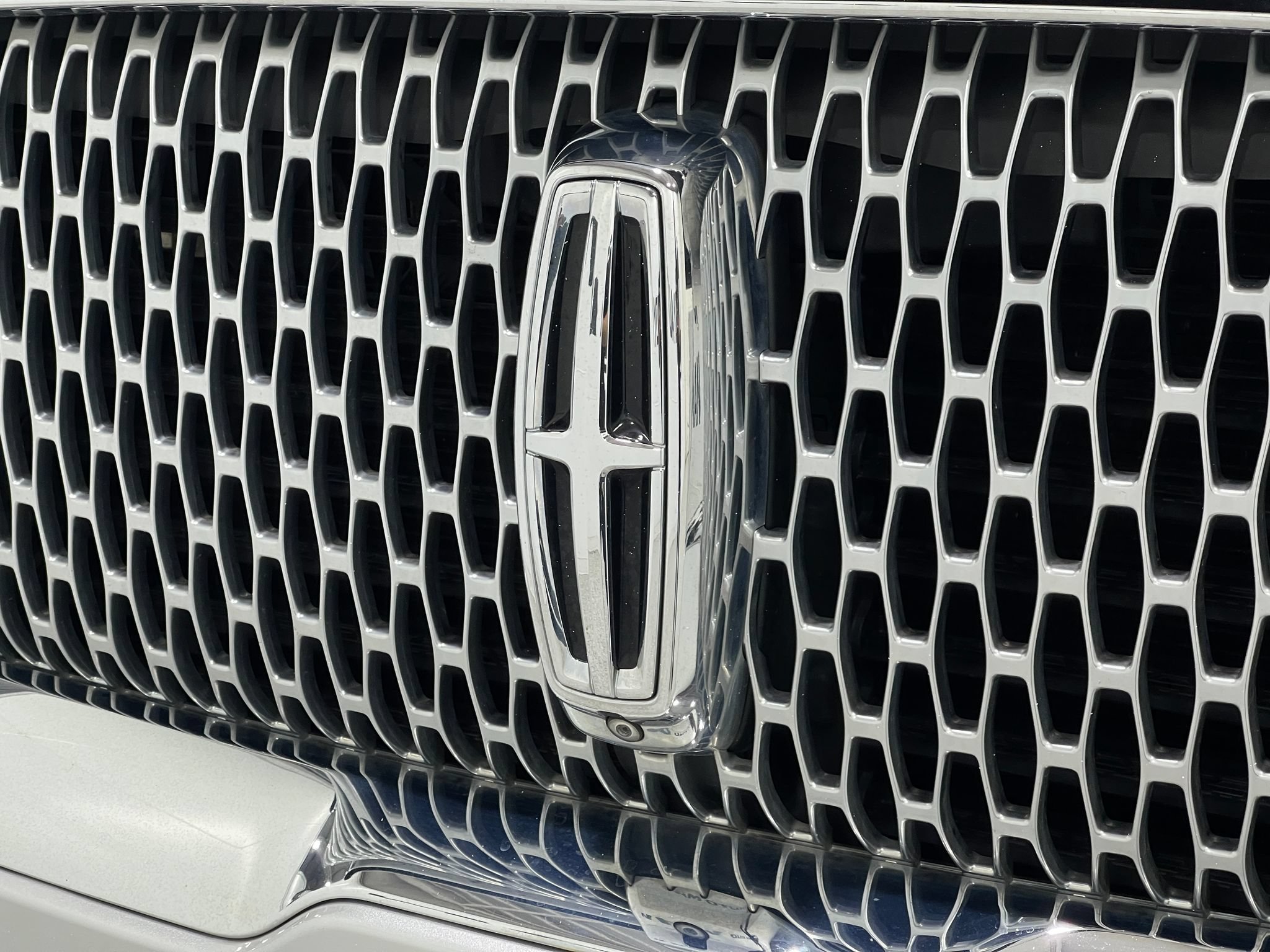 Used 2019 Lincoln Navigator Select AWD/4WD image 39