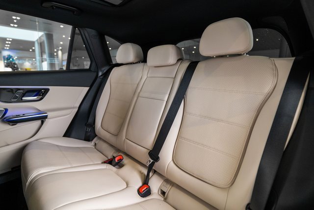 New 2026 Mercedes-Benz GLC 300 4MATIC image 31
