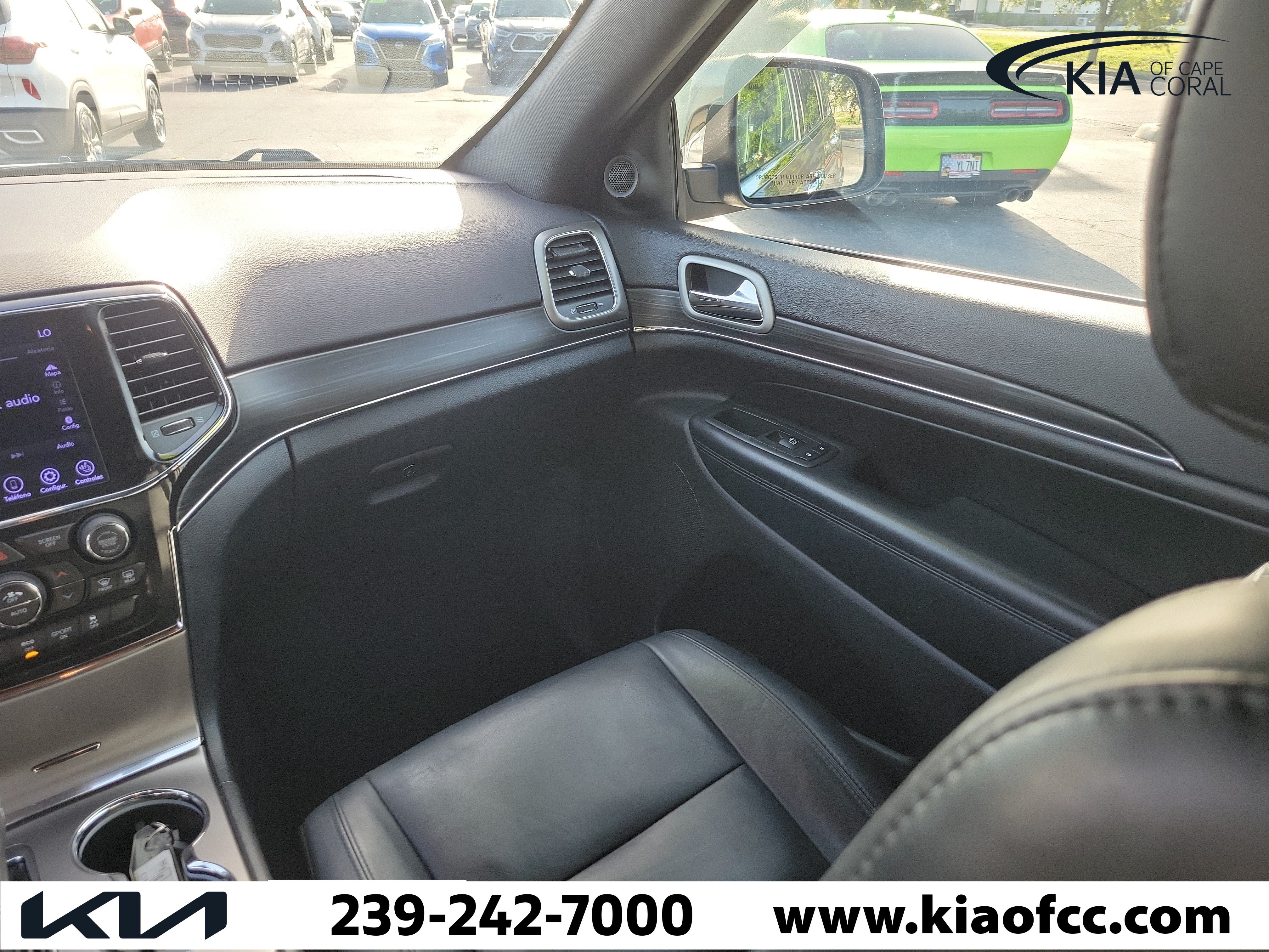 Used 2021 Jeep Grand Cherokee Limited AWD/4WD image 20