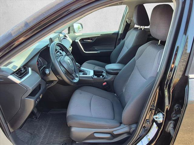 Used 2019 Toyota RAV4 XLE AWD/4WD image 14