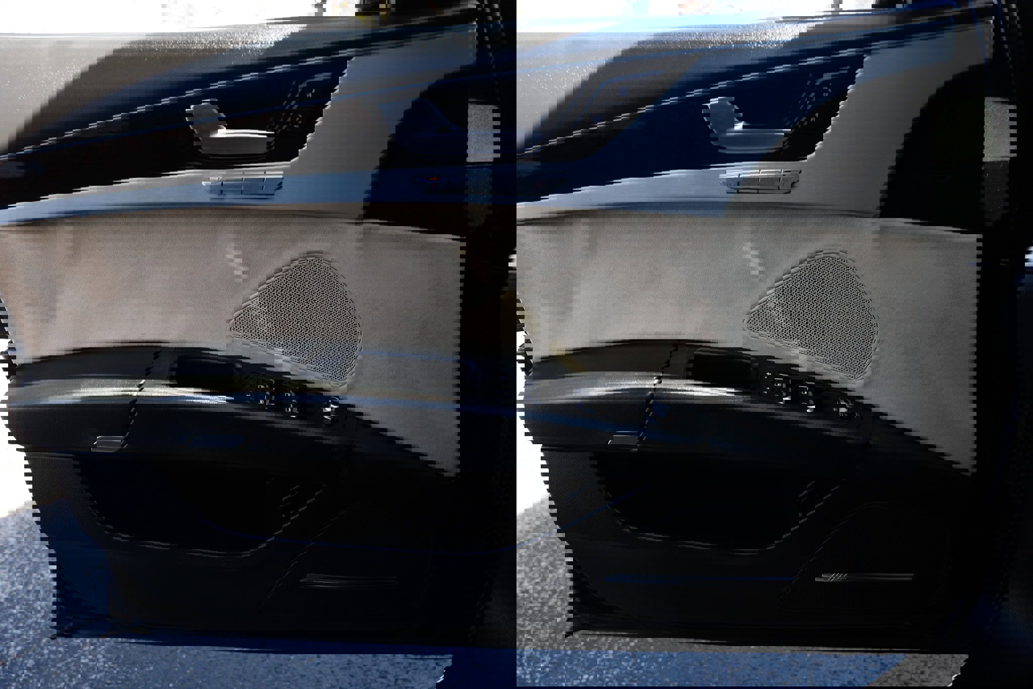 Used 2012 Audi A8 4.2 image 45