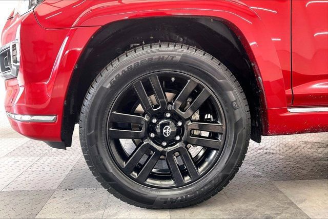 Used 2018 Toyota 4Runner Limited AWD/4WD image 8