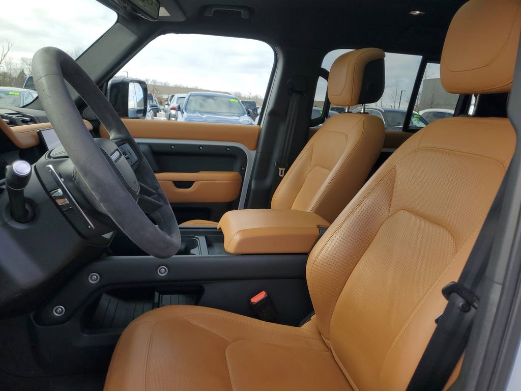 Used 2023 Land Rover Defender 110 V8 image 8