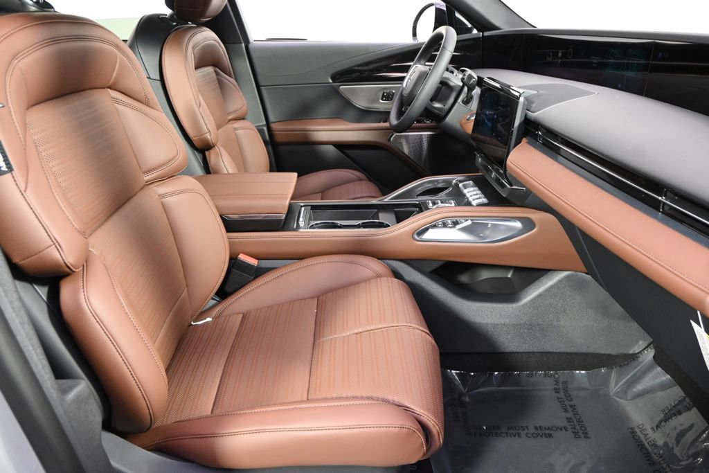 New 2026 Lincoln Nautilus Reserve AWD/4WD image 16