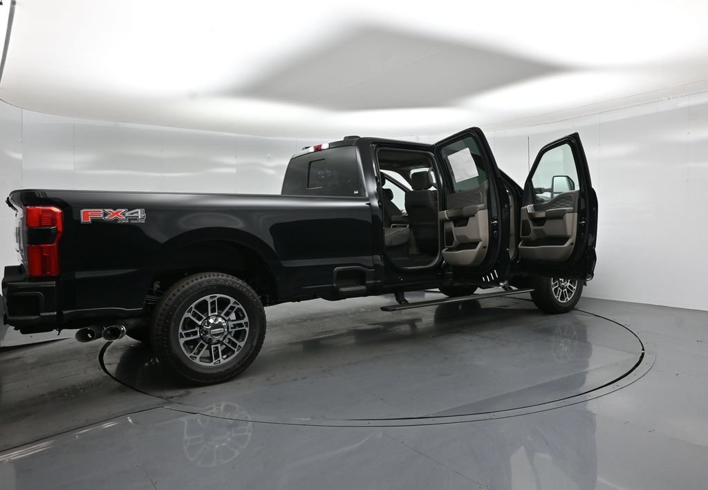 New 2026 Ford F350 Platinum w/ Platinum Plus Package AWD/4WD image 5