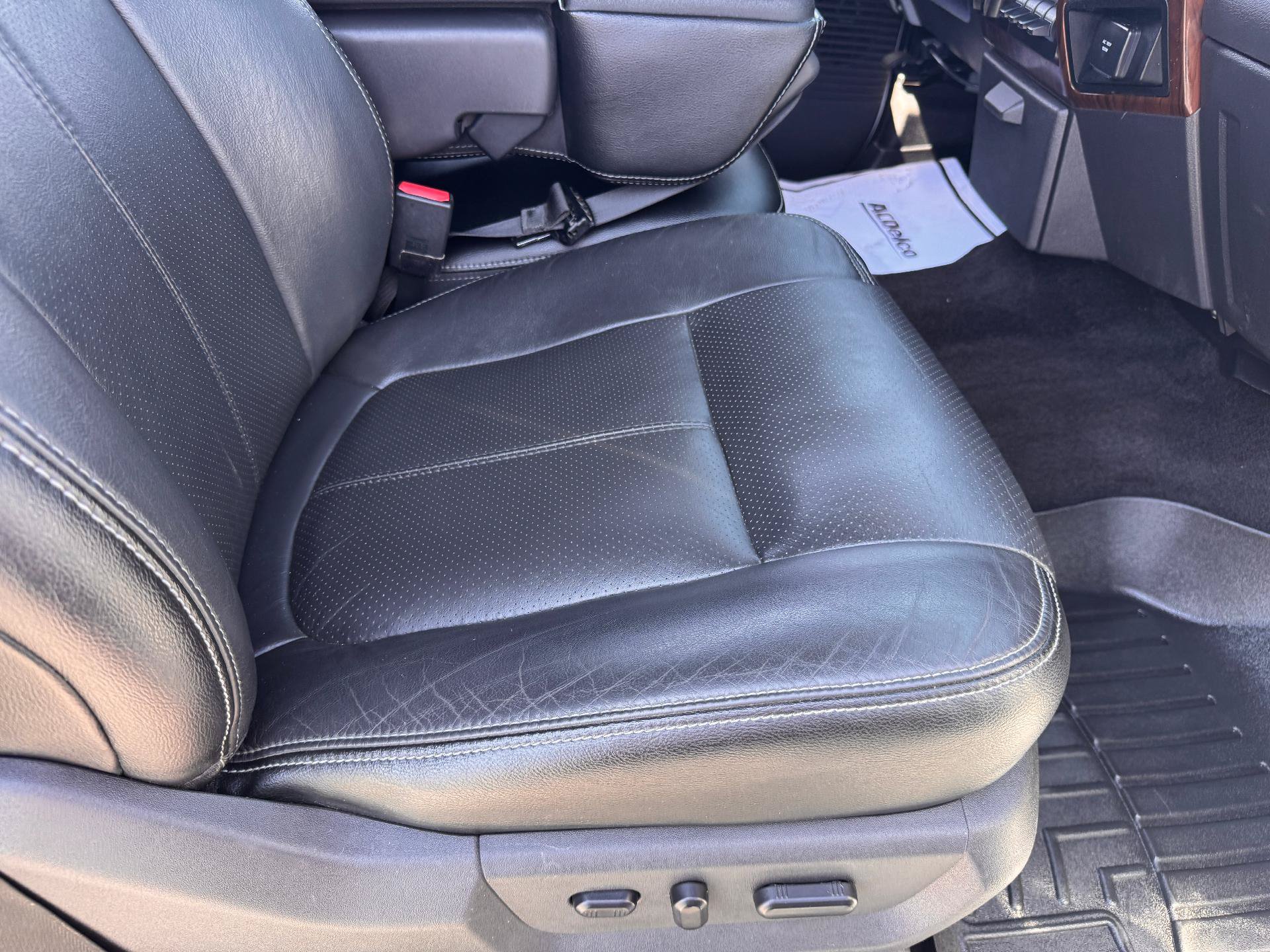 Used 2013 Ford F350 Lariat w/ Lariat Ultimate Pkg AWD/4WD image 17