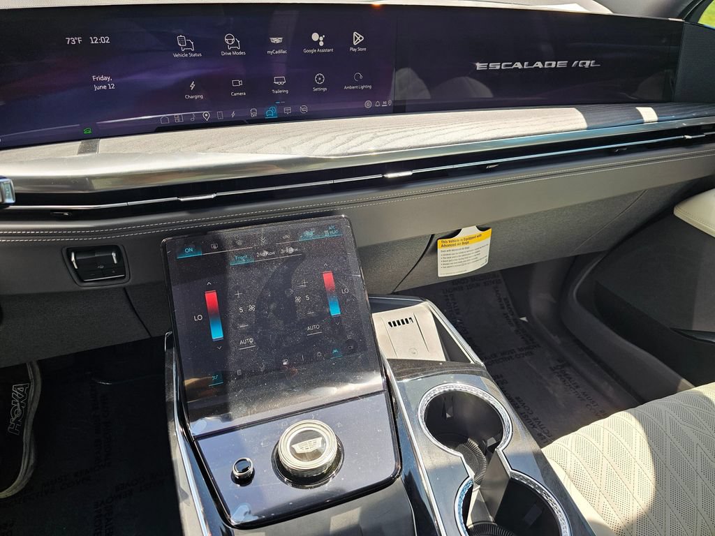 New 2026 Cadillac Escalade IQL Luxury AWD/4WD image 31