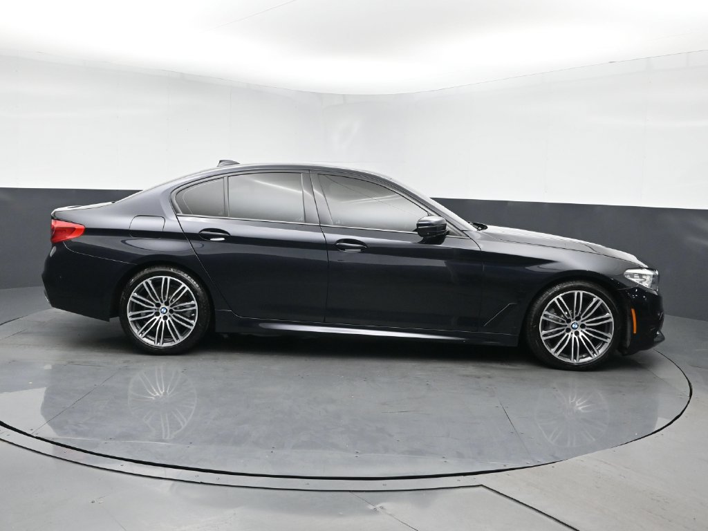 Used 2019 BMW 530i xDrive AWD/4WD image 3