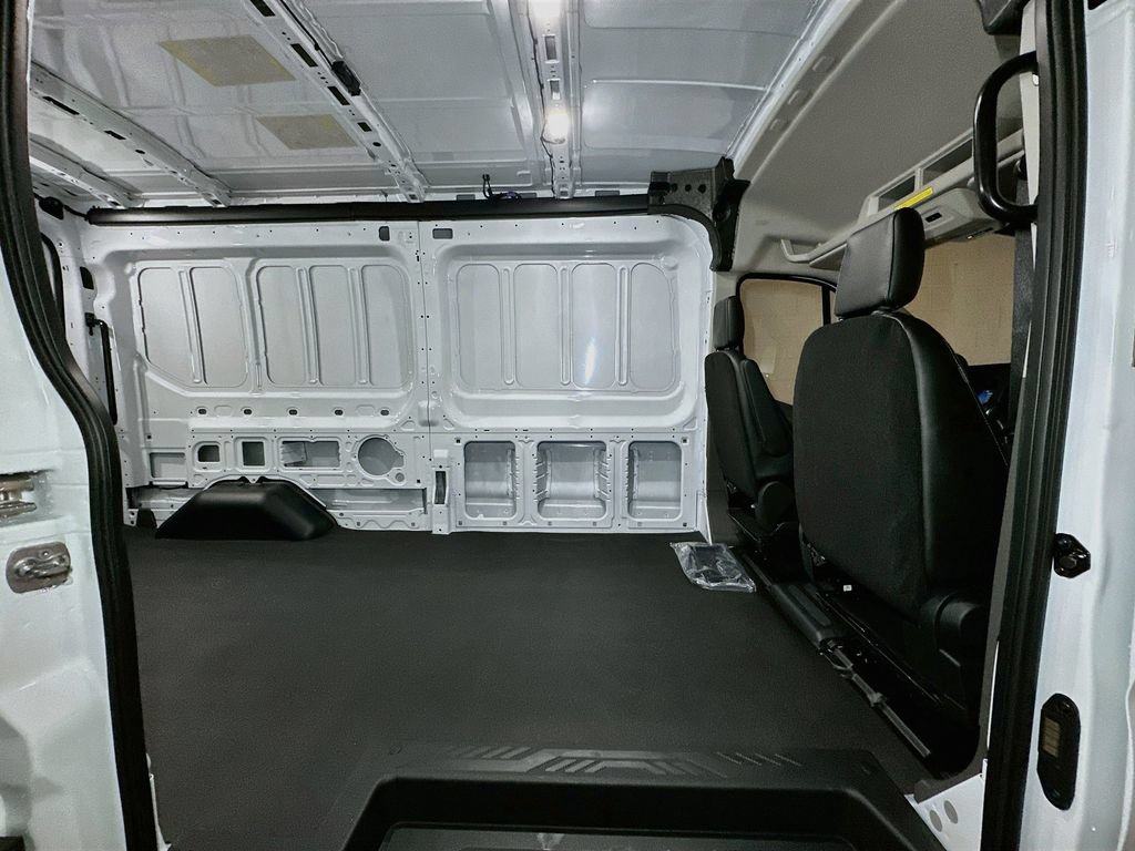 New 2026 Ford Transit 350 148 Medium Roof RWD image 30