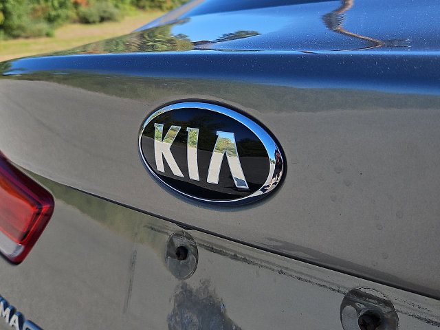 Used 2016 Kia Optima LX FWD image 29