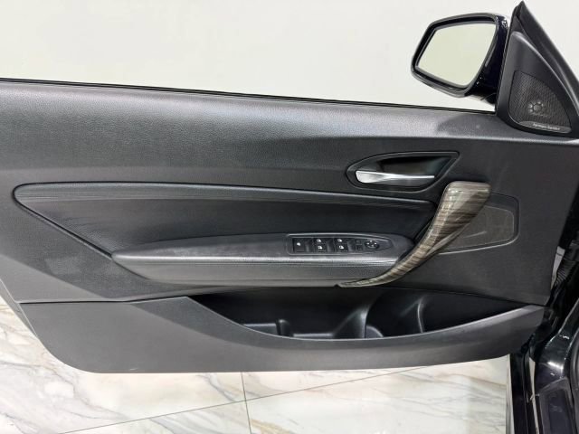 Used 2015 BMW M235i Convertible image 16