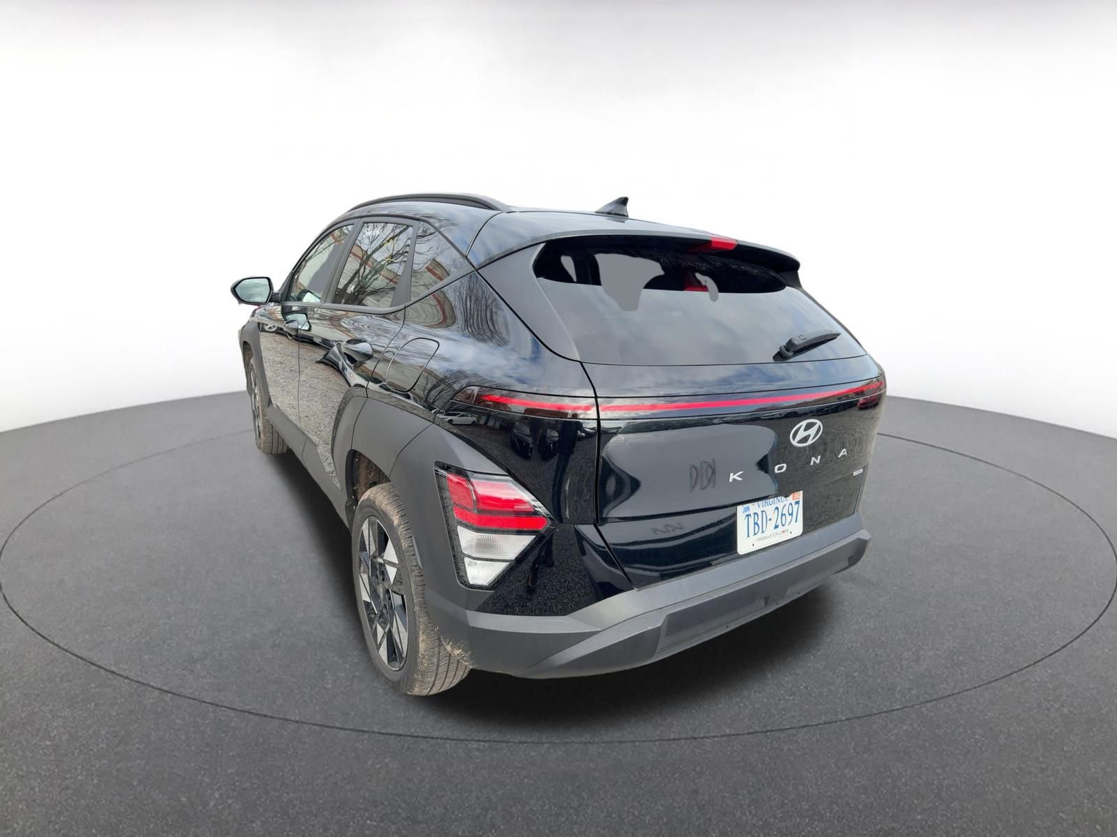 Used 2025 Hyundai Kona SEL image 5