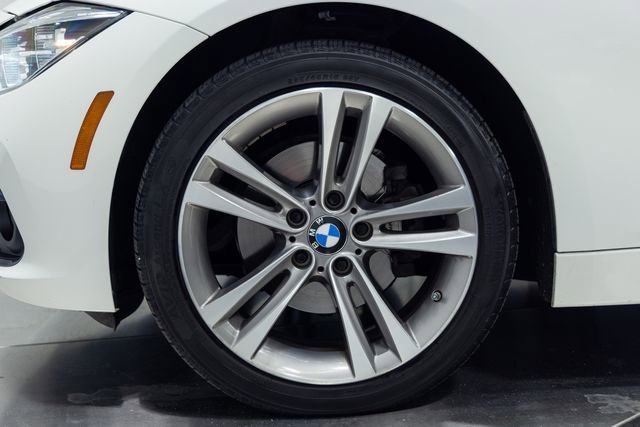 Used 2016 BMW 328i xDrive Sedan AWD/4WD image 28