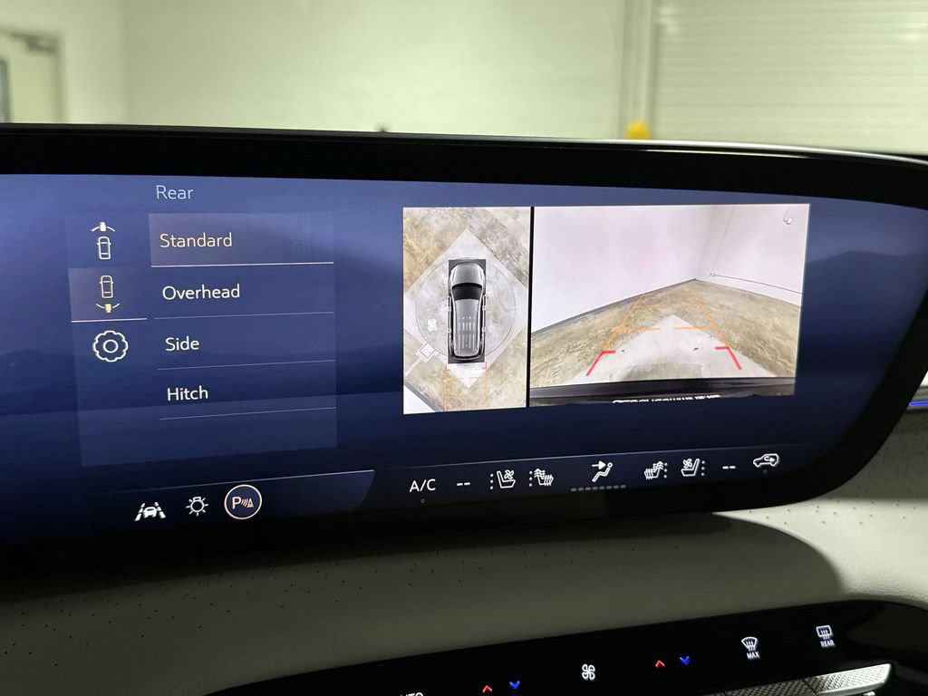 New 2026 Buick Enclave Avenir w/ Super Cruise Package AWD/4WD image 16