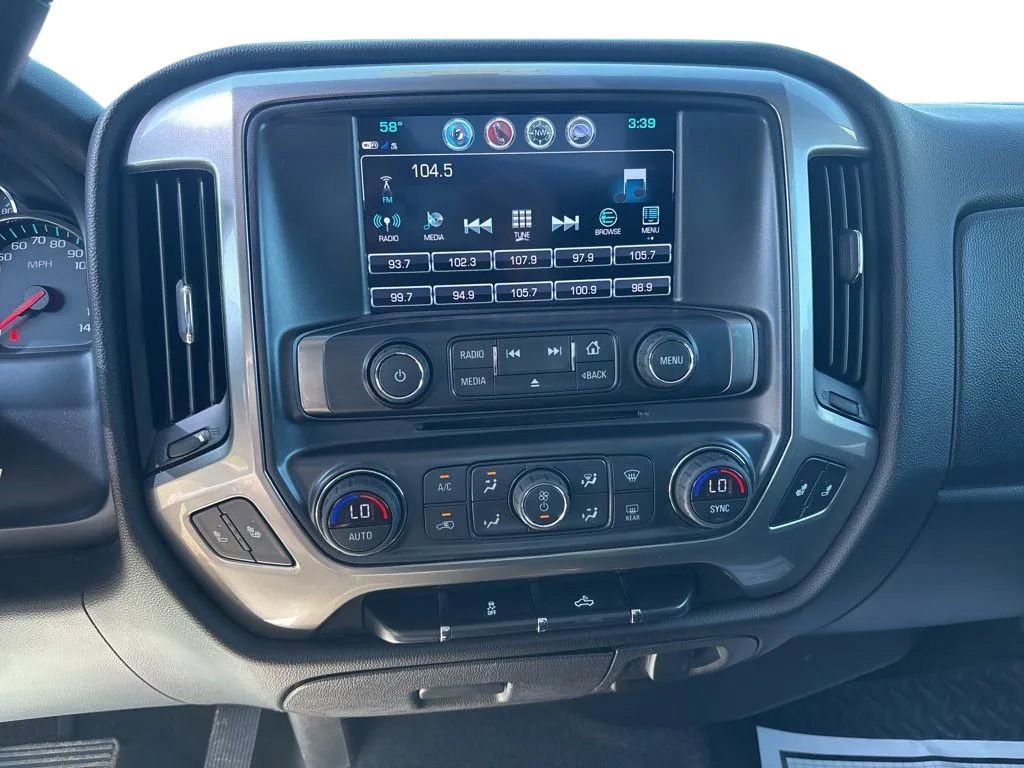 Used 2018 Chevrolet Silverado 1500 LT w/ All Star Edition AWD/4WD image 17