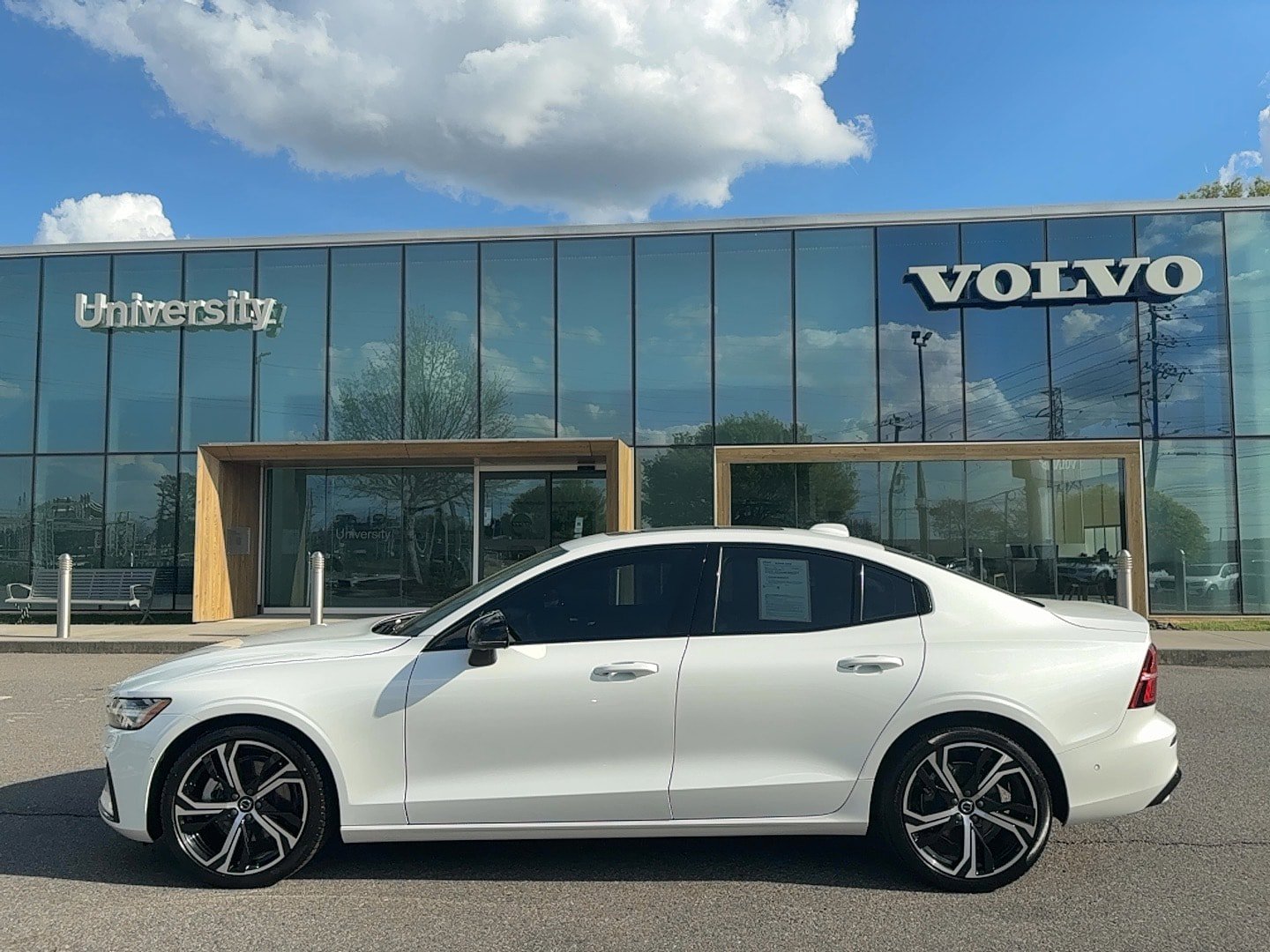 Certified 2024 Volvo S60 B5 Plus w/ Climate Package FWD image 1